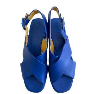 CAMPER Blue Leather Sandals Sz 38 Gently Used